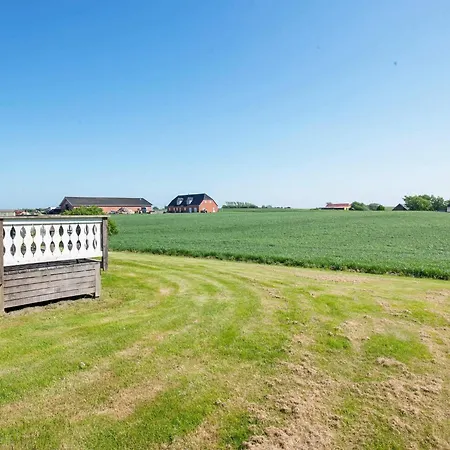 Semesterbostad 5 Star Holiday Home In Fur