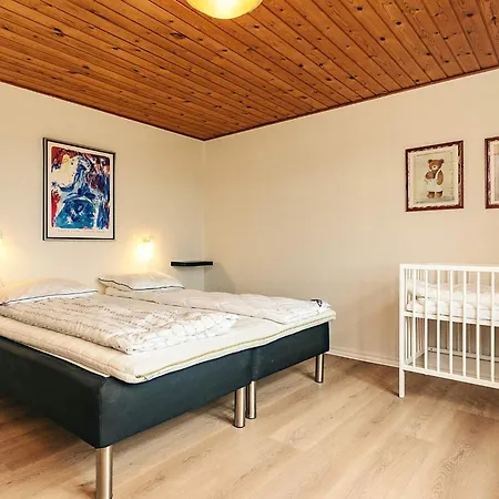 Five-Bedroom Holiday home in Fur 2 Vakantiehuis
