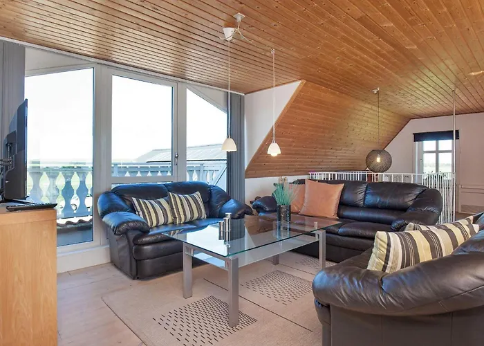 14 Person In Fur-by Traum Casa de Férias